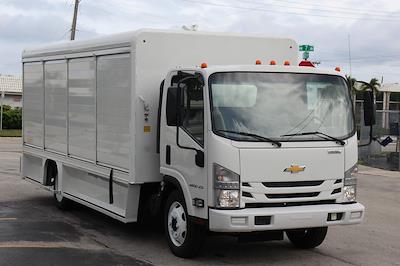Used 2020 Chevrolet W5500 Regular Cab 4x2, Beverage Truck for sale #302061 - photo 1