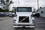 Used 2012 Volvo VNL Day Cab 6x4, Semi Truck for sale #562951 - photo 3