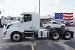 Used 2012 Volvo VNL Day Cab 6x4, Semi Truck for sale #562951 - photo 10