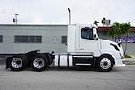 Used 2012 Volvo VNL Day Cab 6x4, Semi Truck for sale #562951 - photo 20