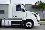 Used 2012 Volvo VNL Day Cab 6x4, Semi Truck for sale #562951 - photo 21