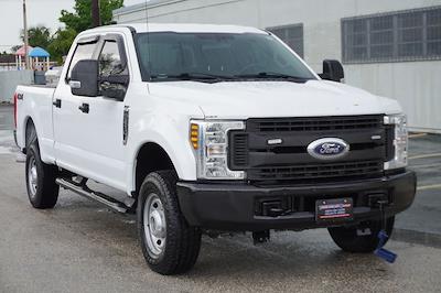 Used 2018 Ford F-250 XL Crew Cab 4x4, Pickup for sale #C09914 - photo 1