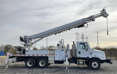 Used 2017 Freightliner 114SD Conventional Cab 6x4, Digger Derrick for sale #JB9221 - photo 2