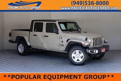 Used 2020 Jeep Gladiator Sport Crew Cab 4x4, Pickup for sale #53120 - photo 1