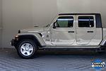 Used 2020 Jeep Gladiator Sport Crew Cab 4x4, Pickup for sale #53120 - photo 9