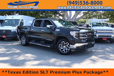 Used 2022 GMC Sierra 1500 SLT Crew Cab 4x4, Pickup for sale #53396 - photo 1