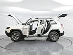 Used 2019 Jeep Cherokee Trailhawk 4x4, SUV for sale #600498A - photo 25