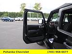 2023 Jeep Gladiator Crew Cab 4WD, Pickup for sale #CP24187 - photo 22