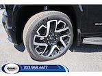 New 2024 Chevrolet Silverado EV RST Crew Cab AWD, Pickup for sale #TRU301572 - photo 29