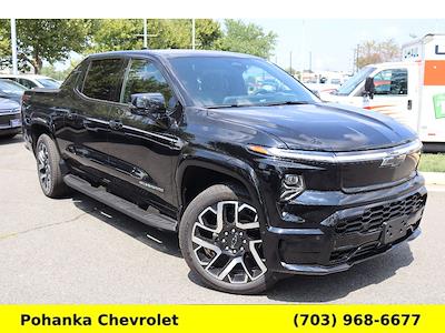 2024 Chevrolet Silverado EV Crew Cab AWD, Pickup for sale #TRU302708 - photo 1