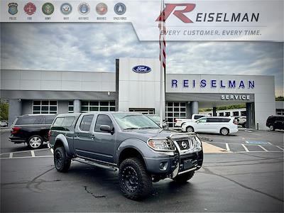 Used 2018 Nissan Frontier SV Crew Cab 4WD, Pickup for sale #3B32074A - photo 1