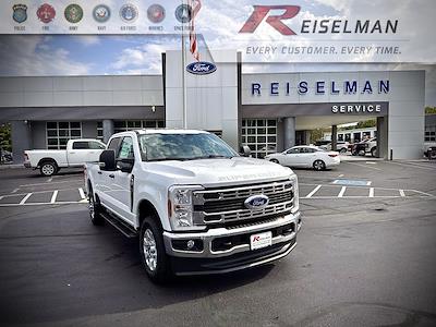 New 2024 Ford F-250 XLT Crew Cab 4x4, Pickup for sale #3F39325 - photo 1