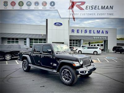 Used 2023 Jeep Gladiator Overland Crew Cab 4WD, Pickup for sale #3R479 - photo 1