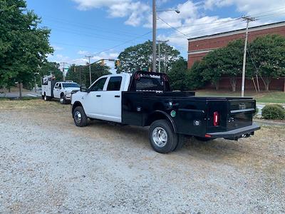 2024 Ram 3500 Crew Cab DRW 4WD, Knapheide PGTD Gooseneck Flatbed Truck for sale #RG275492 - photo 2