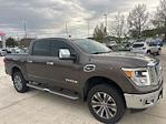 Used 2017 Nissan Titan SL Crew Cab 4x4, Pickup for sale #THN516326 - photo 4