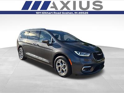 Used 2021 Chrysler Pacifica Limited AWD, Minivan for sale #4652A - photo 1