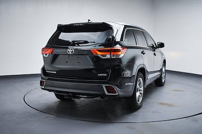 2018 Toyota Highlander FWD, SUV for sale #MT54435B - photo 2