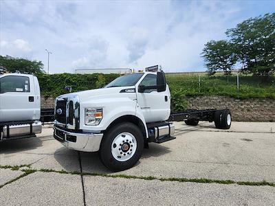 2025 Ford F-650 Regular Cab DRW 4x2, Cab Chassis for sale #31738 - photo 1