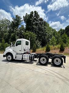 Used 2019 Kenworth T880 6x4, Semi Truck for sale #0574986 - photo 2