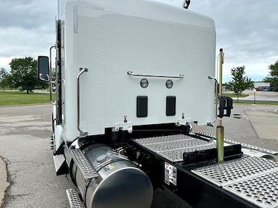 New 2025 Kenworth T880 6x4, Semi Truck for sale #0576533 - photo 2