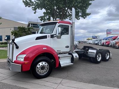 Used 2019 Kenworth T880 6x4, Semi Truck for sale #0576590 - photo 1