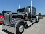 New 2025 Kenworth W900 6x4, Semi Truck for sale #0578159 - photo 3