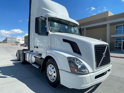 Used 2016 Volvo VNL 6x4, Semi Truck for sale #0578208 - photo 1