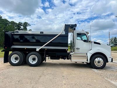 New 2025 Kenworth T880 6x4, Dump Truck for sale #0578299 - photo 2