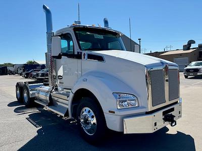 New 2025 Kenworth T880 6x4, Semi Truck for sale #0578334 - photo 1