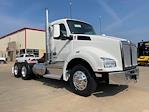 New 2025 Kenworth T880 6x4, Semi Truck for sale #0578338 - photo 1