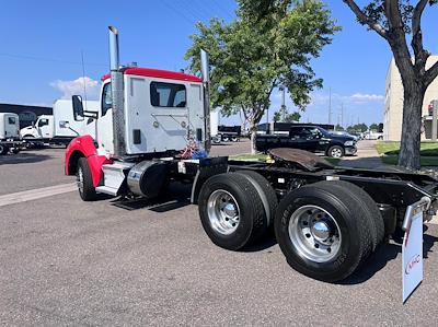 Used 2019 Kenworth T880 6x4, Semi Truck for sale #0578346 - photo 2