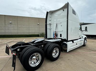 Used 2022 Peterbilt 579 6x4, Semi Truck for sale #0578388 - photo 2