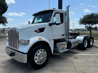 Used 2023 Peterbilt 567 6x4, Semi Truck for sale #0578970 - photo 2