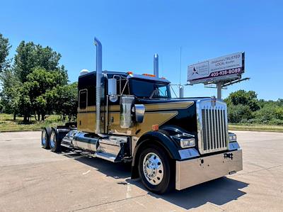 Used 2020 Kenworth W900 6x4, Semi Truck for sale #0579129 - photo 1