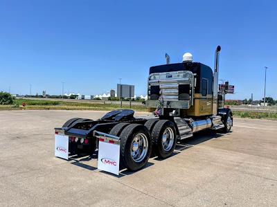 Used 2020 Kenworth W900 6x4, Semi Truck for sale #0579129 - photo 2