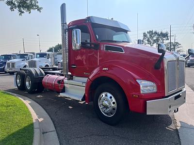 Used 2020 Kenworth T880 6x4, Semi Truck for sale #0579405 - photo 1