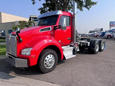 Used 2020 Kenworth T880 6x4, Semi Truck for sale #0579405 - photo 2