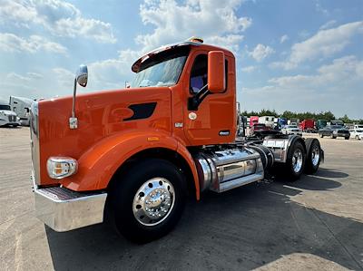 Used 2018 Peterbilt 567 6x4, Semi Truck for sale #0579784 - photo 1