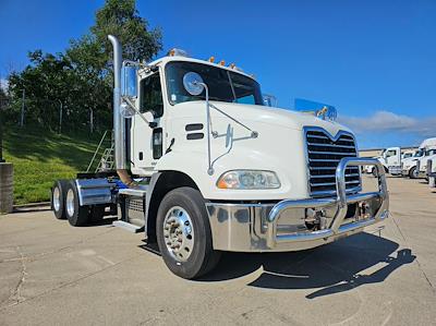 Used 2018 Mack CXU613 6x4, Semi Truck for sale #0580538 - photo 1