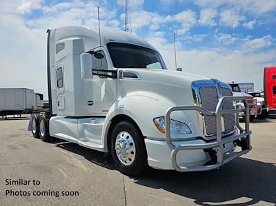 Used 2019 Kenworth T680 6x4, Semi Truck for sale #0580930 - photo 1