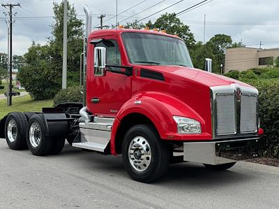 Used 2019 Kenworth T880 6x4, Semi Truck for sale #0580940 - photo 1