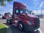 Used 2020 Freightliner Cascadia Day Cab 6x4, Semi Truck for sale #0581259 - photo 4