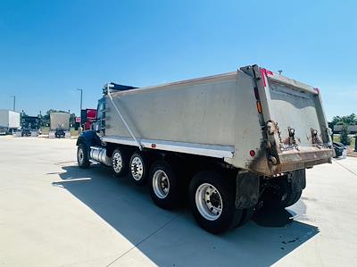 Used 2019 Kenworth T880, Dump Truck for sale #0581583 - photo 2