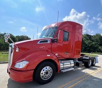 Used 2020 Kenworth T680 6x4, Semi Truck for sale #0581809 - photo 2