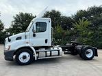 Used 2015 Freightliner Cascadia Day Cab 4x2, Semi Truck for sale #0581984 - photo 11