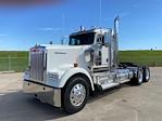 New 2025 Kenworth W900 6x4, Semi Truck for sale #0582033 - photo 3