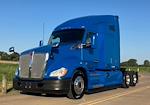 Used 2020 Kenworth T680 6x4, Semi Truck for sale #0582101 - photo 9