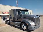 Used 2019 Peterbilt 579 6x4, Semi Truck for sale #0582238 - photo 1