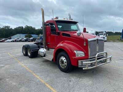 Used 2017 Kenworth T880 6x4, Semi Truck for sale #0583034 - photo 1