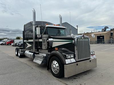 Used 2022 Kenworth W900 6x4, Semi Truck for sale #0583562 - photo 1